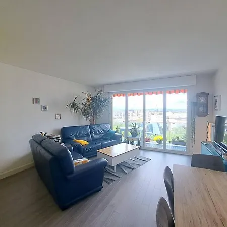 Valparaiso, Lumiere Garantie Reims